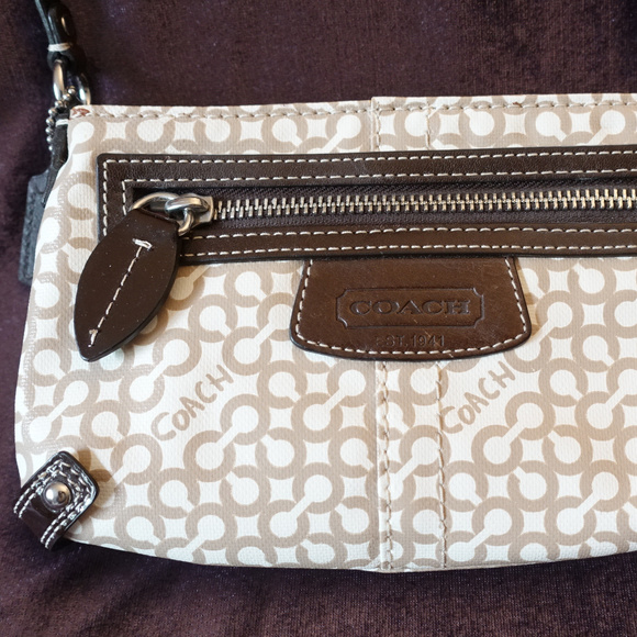Coach Penelope Op Art Handbag/Clutch/Wristlet - Picture 7 of 8
